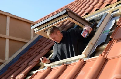 Pose de fenêtres de toit Velux à Blagny